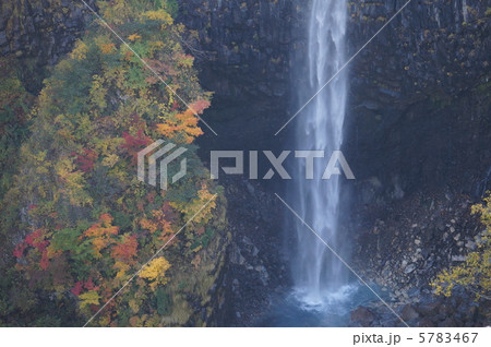 秋の白水滝 秋の白水滝 5783467