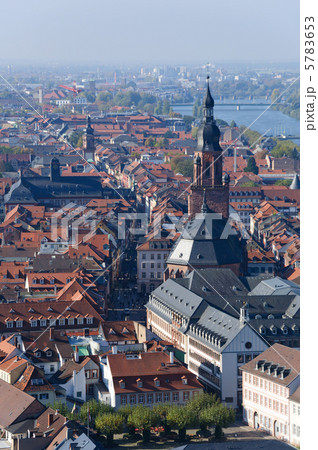 ドイツ　ハイデルベルクの町並み 5783653