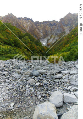 谷川岳・一ノ倉谷の紅葉 5790659