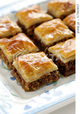 バクラヴァ 5790907