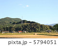 稲刈りの終わり 5794051