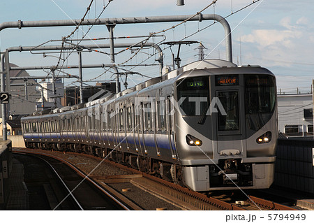 ２２５系　 5794949
