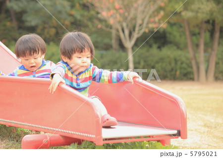 仲良く滑ろう！ 5795021