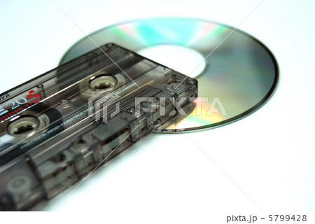 音楽メディア 5799428