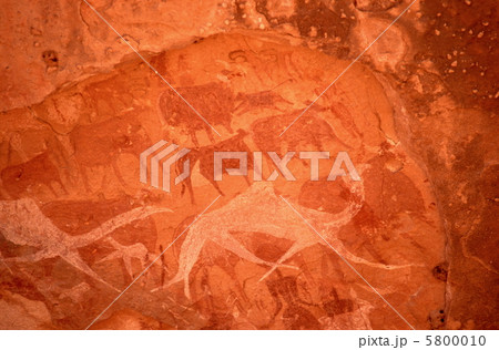 エネディ山地の岩絵 5800010