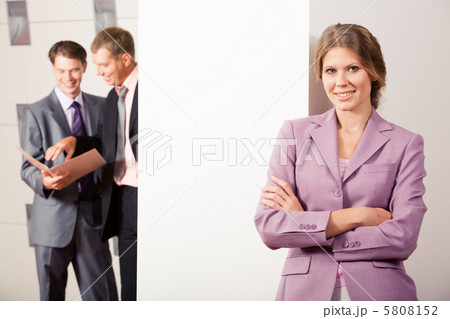 Pretty employee Pretty employee 5808152