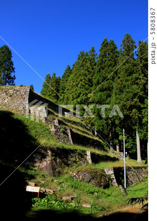 岩村城・本丸石垣(六段壁) 5808367