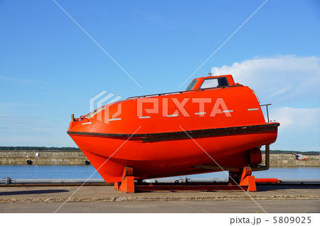 Life boat Life boat 5809025