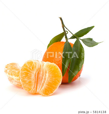 Ripe tasty tangerine isolated on white background Ripe tasty tangerine isolated on white background 5814138