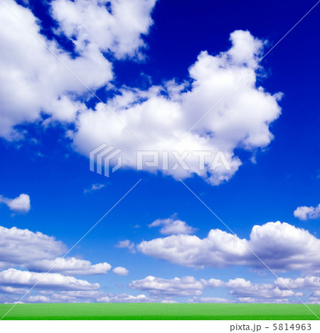 green field and the blue sky green field and the blue sky 5814963