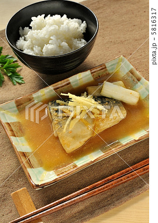 サバの味噌煮 5816317