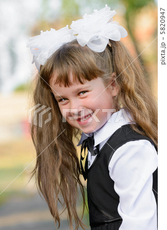 beautiful girl portrait beautiful girl portrait 5820947