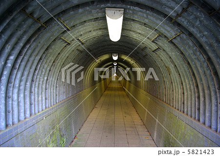 大原隧道坑内　横浜市認定歴史的建造物 5821423