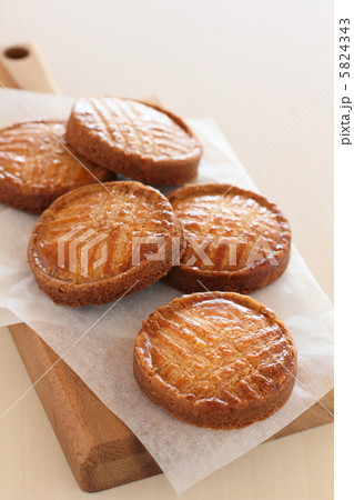 ガレット・ブルトンヌ 5824343