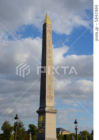 フランス　パリ　コンコルド広場 5842994