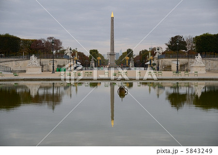フランス　パリ　コンコルド広場 5843249