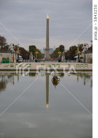 フランス　パリ　コンコルド広場 5843250