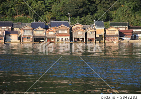 伊根の船宿 5843283