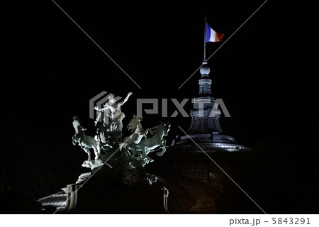 フランス　パリ　グランパレ 5843291