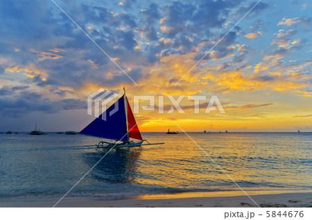 sunset 5844676
