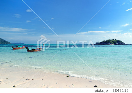 beach beach 5845113