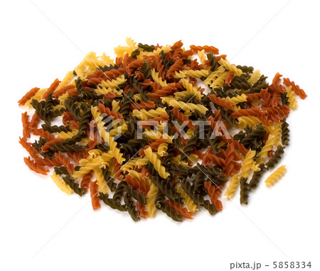 Italian pasta isolated on white background 5858334