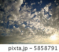 ひつじ雲と太陽 5858791