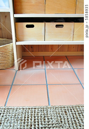 木製衣装ケース 5858935