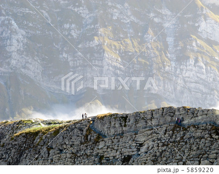 Mount Säntis（センティス山／スイス） 5859220