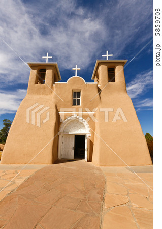 タオスの歴史建築物、サンフランシスコ教会 5859703