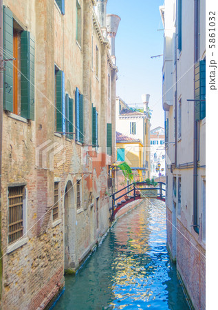City views of venice in Italy City views of venice in Italy 5861032