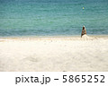 砂浜と海 5865252