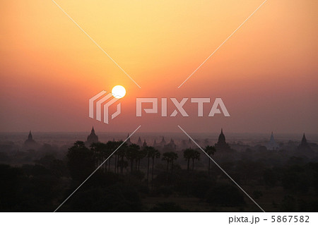 バガン遺跡 バガン遺跡 5867582