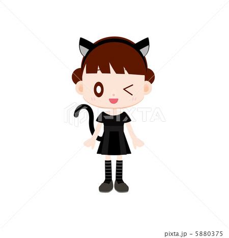仮装をする女の子 猫の衣装 5880375