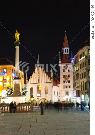 ドイツ　ミュンヘン　旧市庁舎 5883044
