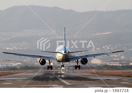 ランディング 5883728