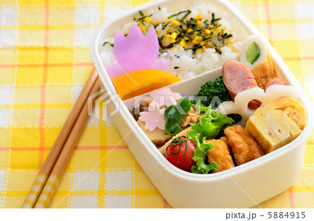 春のお弁当 春のお弁当 5884915