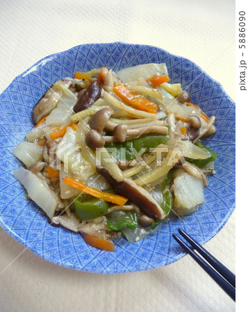 刻みしょうが入りの野菜炒め 刻みしょうが入りの野菜炒め 5886090