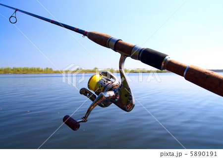 spinning and lake 5890191