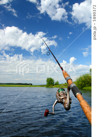 spinning and lake 5890372