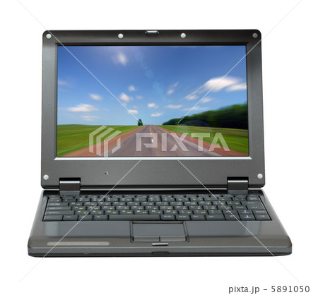 laptop with infinity road 5891050
