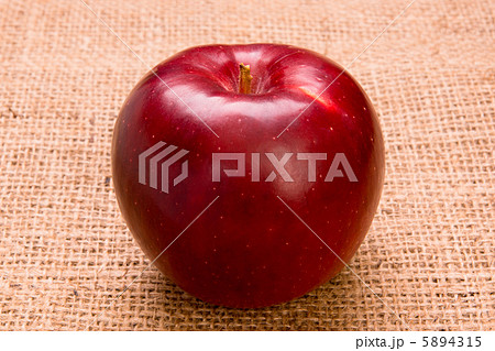 りんご 紅玉 りんご 紅玉 5894315