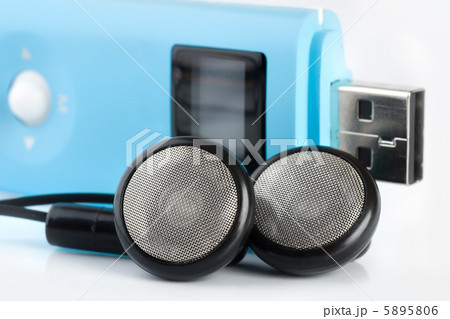 Blue MP3 player 5895806