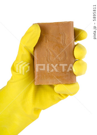 Cleaning glove with a soap 5895811