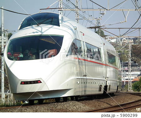 小田急線 特急ロマンスカー 50000形VSE 町田駅付近 小田急線 特急ロマンスカー 50000形VSE 町田駅付近 5900299