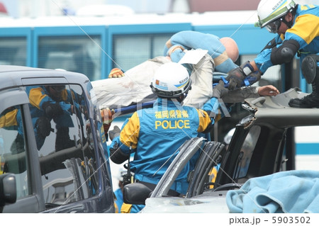 ９月１日　防災の日　総合防災訓練　救助搬出 5903502