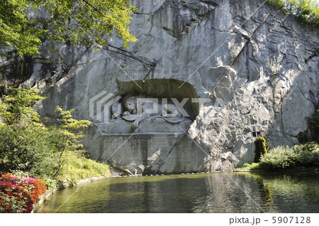 ライオン記念碑 5907128