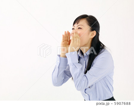 応援する女の子 5907688