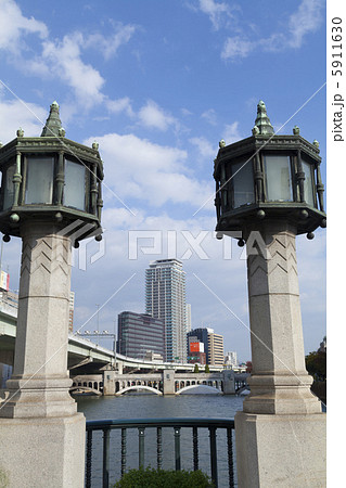 大江橋の灯籠と水晶橋 5911630
