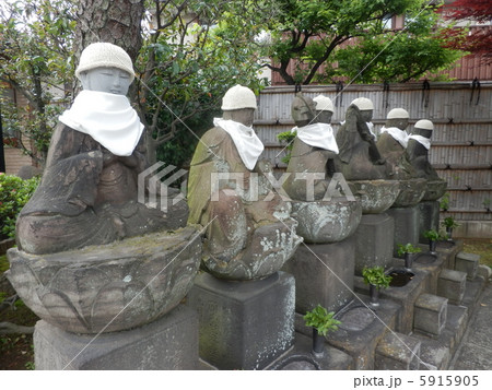 多聞寺の六地蔵菩薩坐像 多聞寺の六地蔵菩薩坐像 5915905